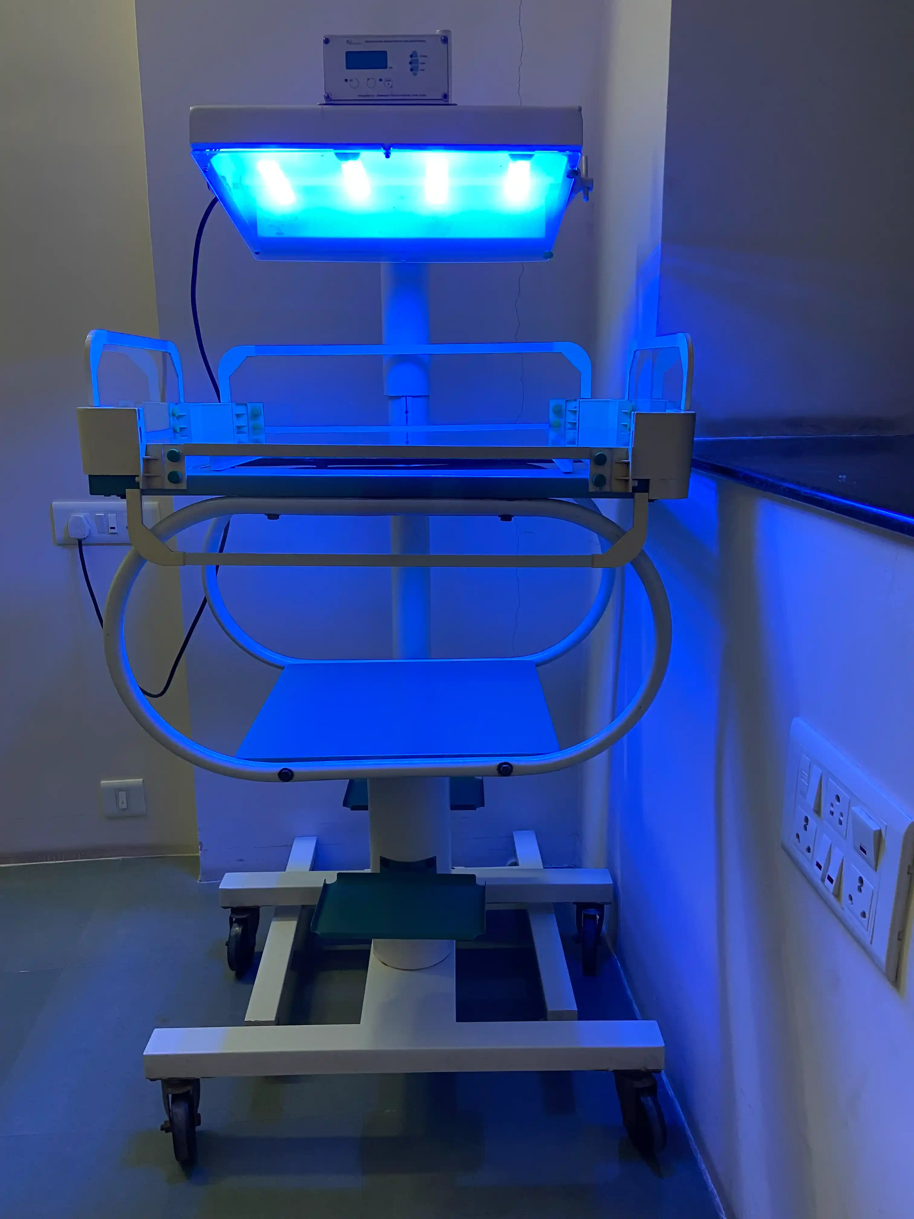 Phototherapy Unit